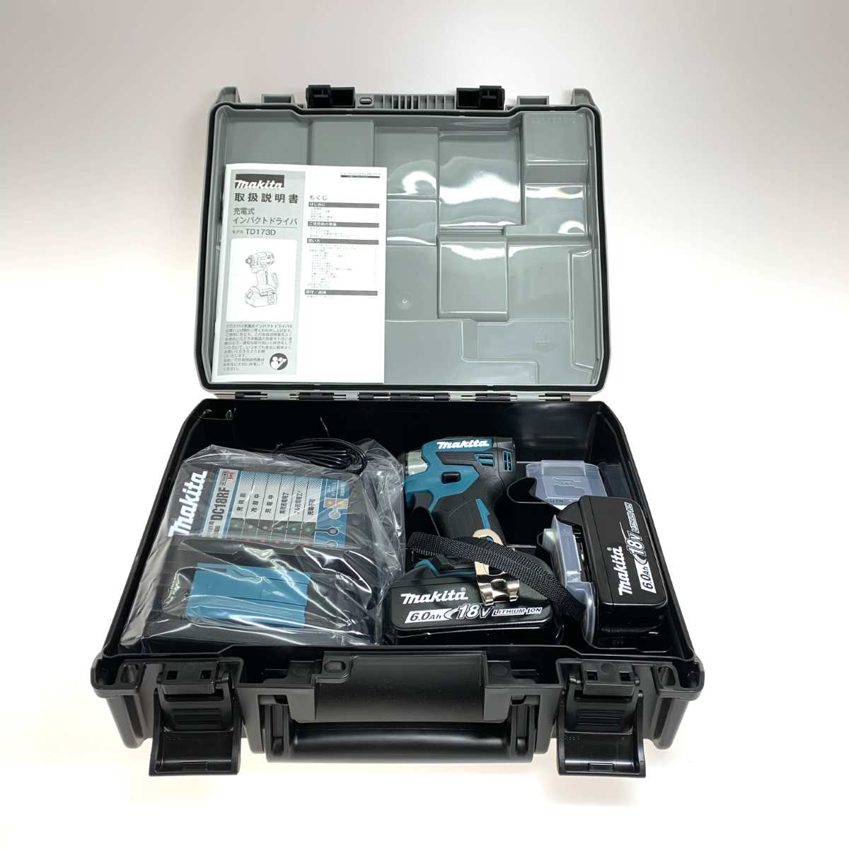 【エントリーポイント10倍|7/19 20:00-7/26 1:59】【送料無料】【中古】MAKITA マキタ 締付工具 インパクトドライバ TD173DRGX ブルー Sランク|リサイクルビッグバン店