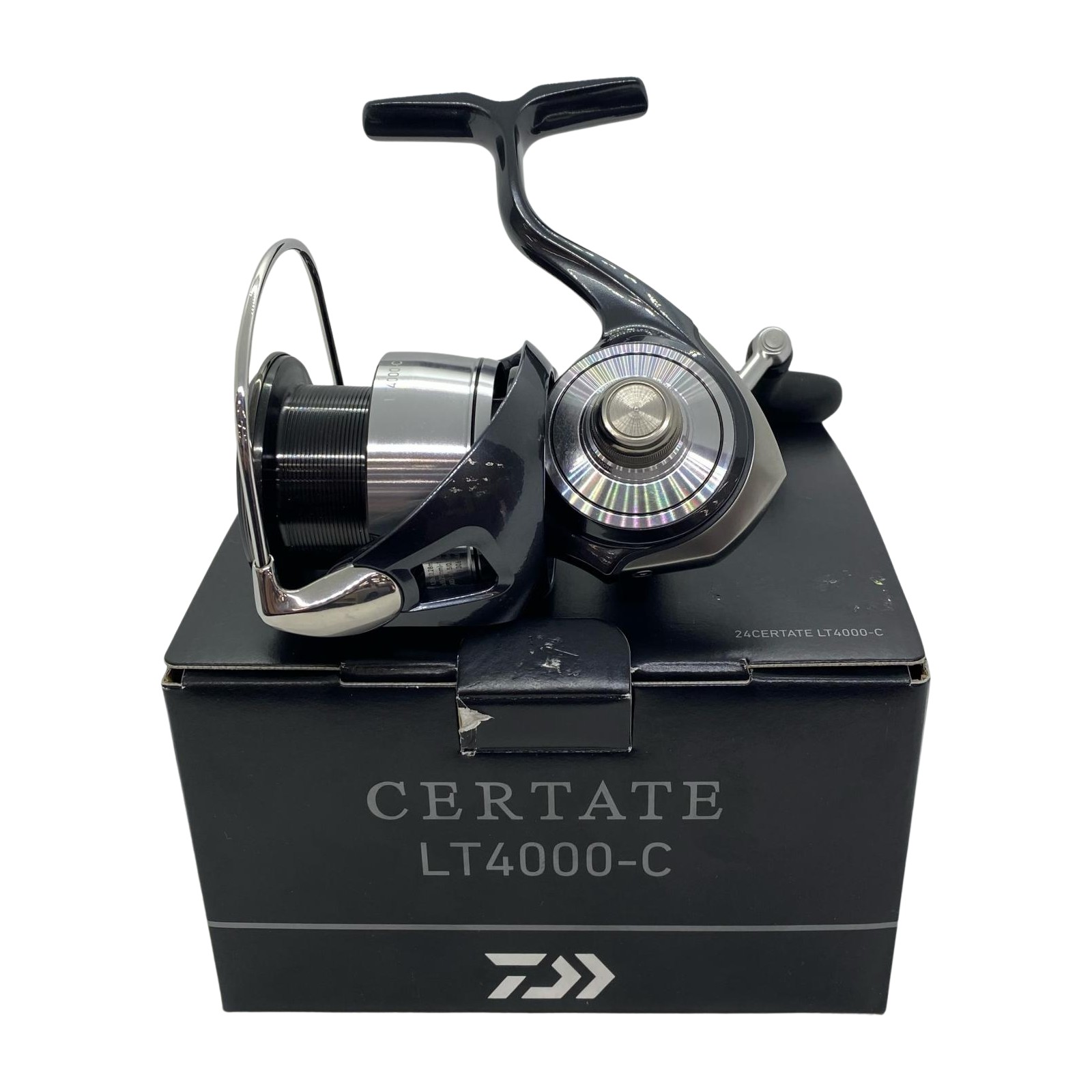 【エントリーポイント10倍｜7/19 20:00-7/26 1:59】【送料無料】【中古】DAIWA ダイワ スピニングリール　24セルテート LT4000-C 3 00061181 Aランク｜リサイクルビッグバン店