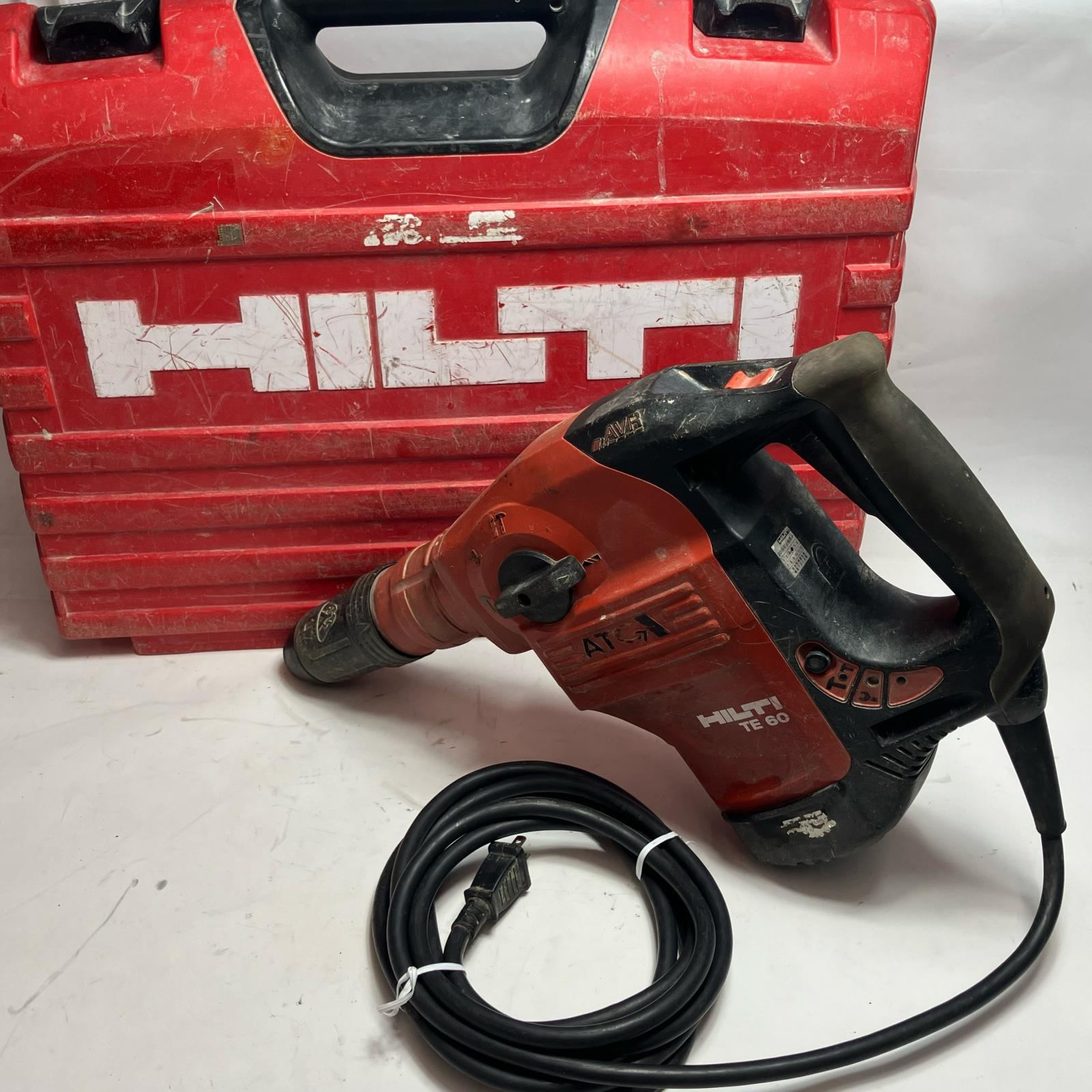 【中古】Hilti ヒルティ 締め付け工具 コード式 ハンマドリル ケース付 キズ・ヨゴレ有 TE60-ATC レッド Cランク