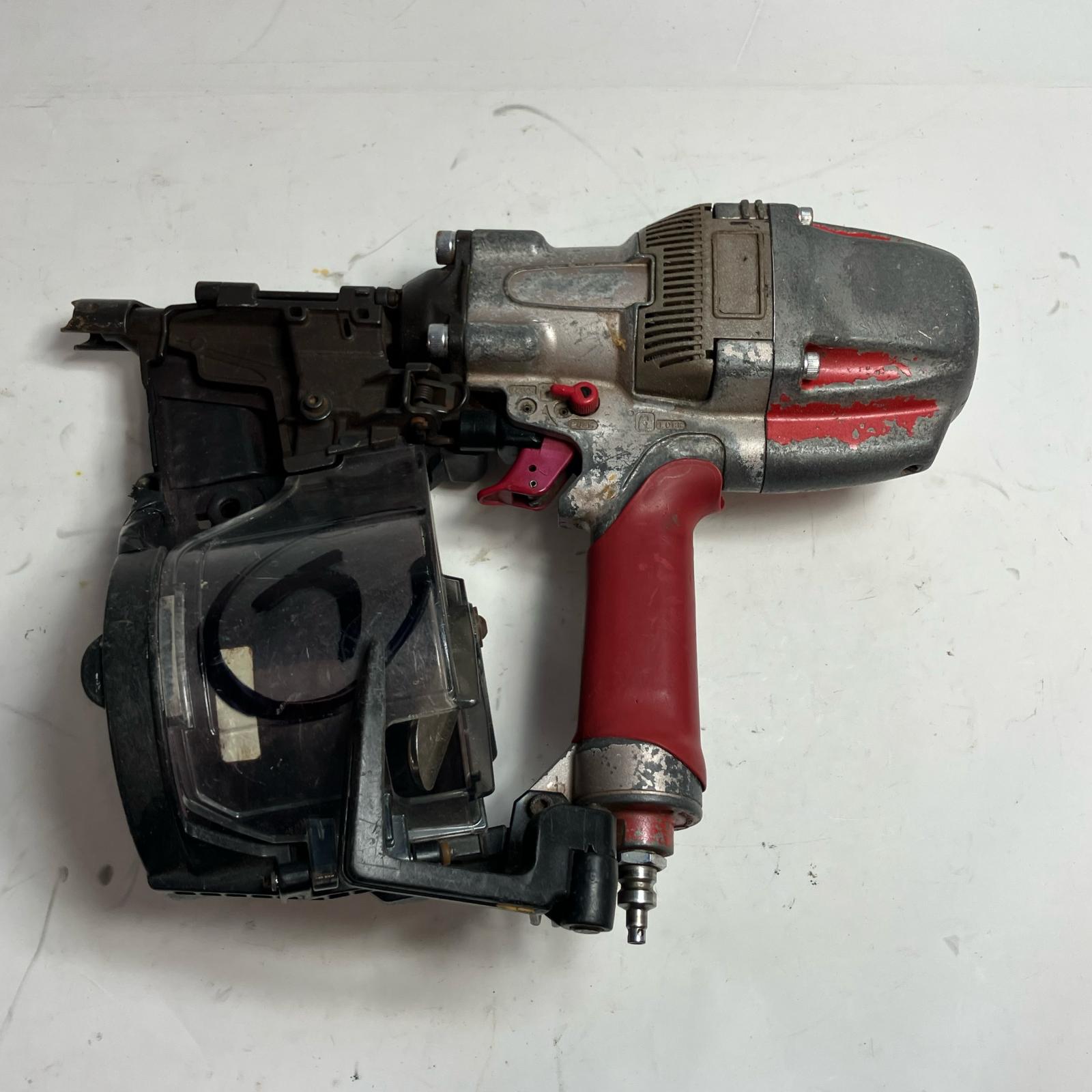 【中古】MAX マックス 本体のみ 高圧 エア湖釘打ち 型番は当てずっぽう HN-90N1 赤いこと C位置づける