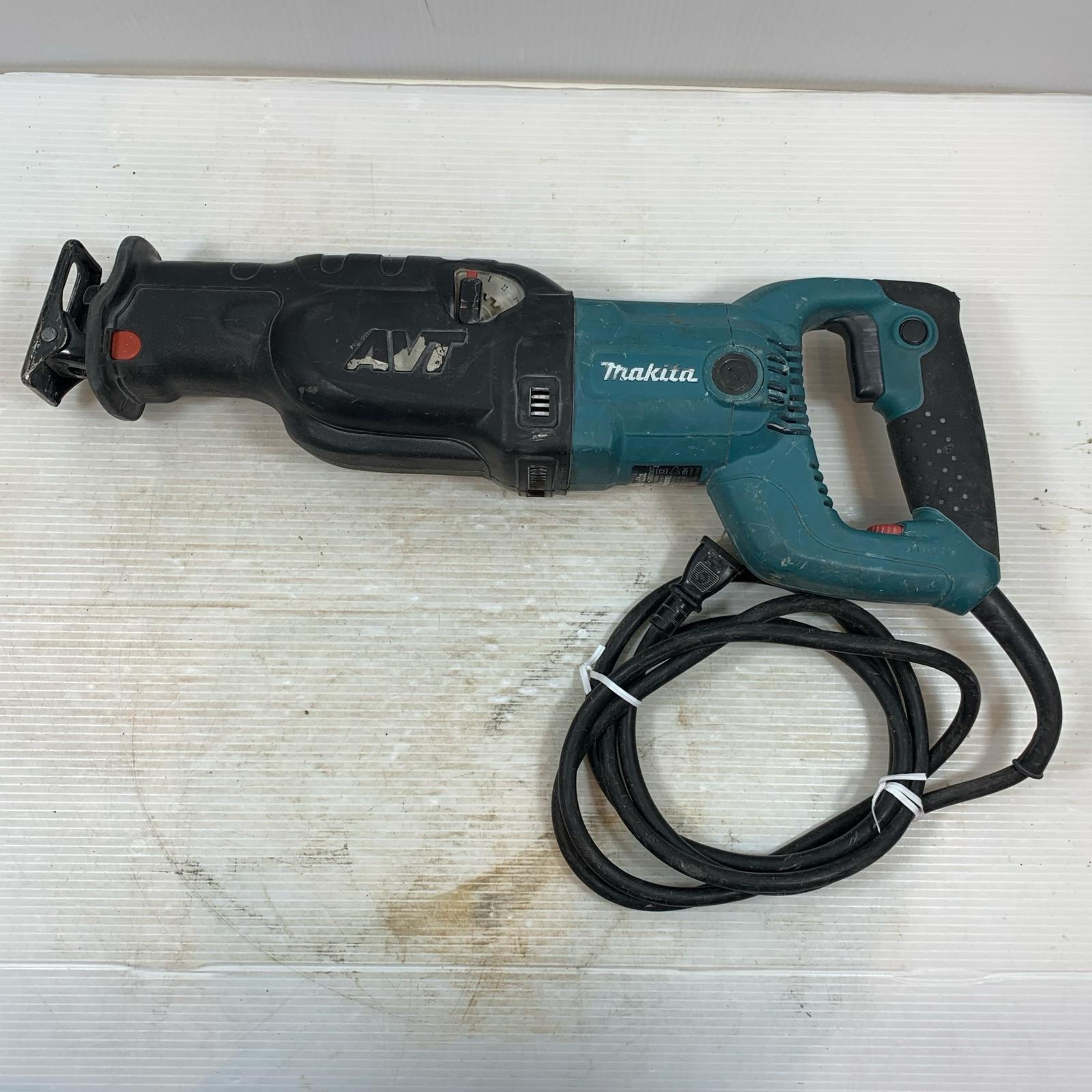 【中古】MAKITA マキタ 切りおとす手道具 レシプロソー 吊りひも式 100v 00123598 JR3070CT 緑であること C序列付ける