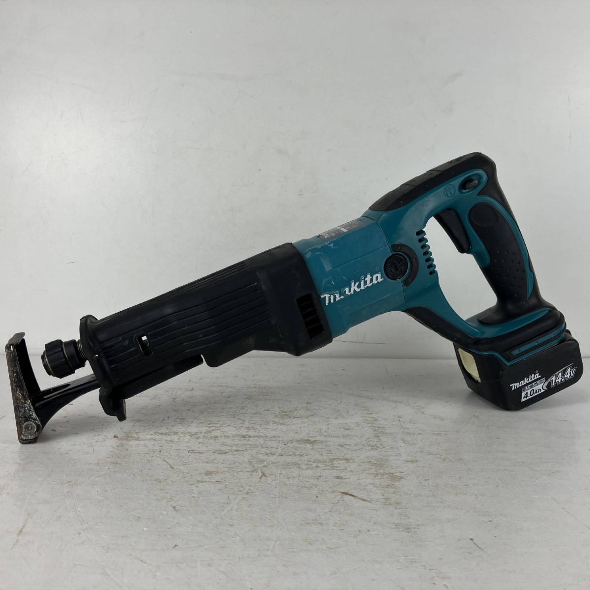 【中古】MAKITA マキタ 14.4v 充電式レシプロソー バッテリーx1付 ※充電器無し JR141D ブルー Cランク