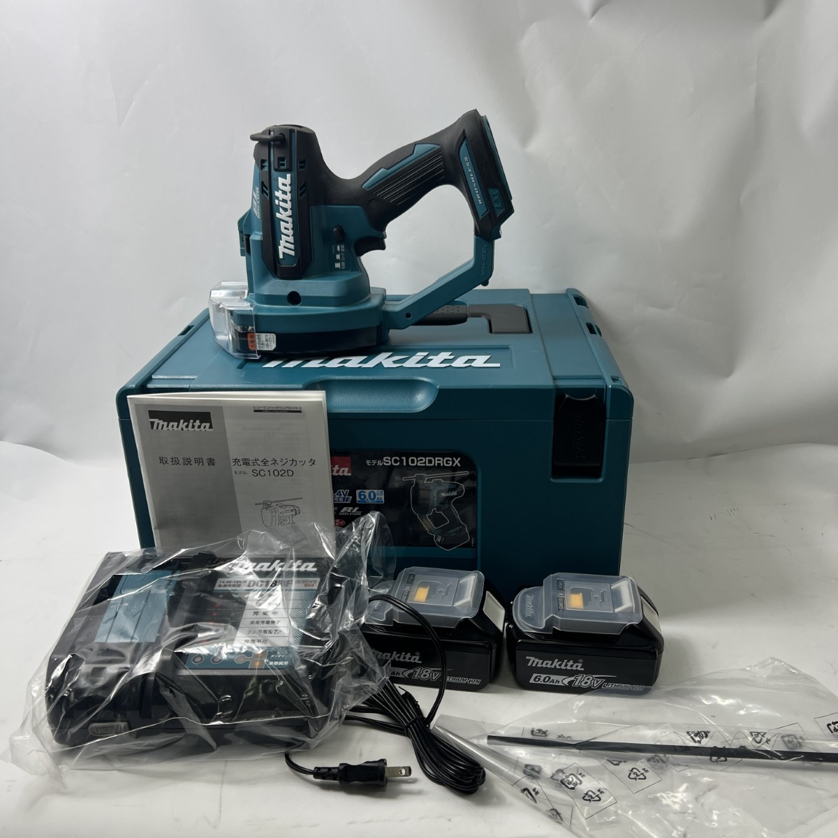 【中古】MAKITA マキタ 申し受ける式全ネジカッタ 14.4V 18V SC102DRGX 未当て嵌める品 申し受ける器・申し受ける池2個・入れもの付  S価値づける