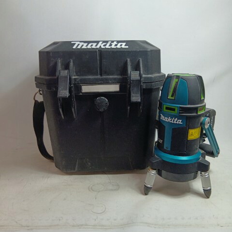 【中古】MAKITA マキタ 手道具 レーザ計器 レーザ墨出し器  SK506GDN 青色 座標軸B 嘱する品完全無欠さ コードレス式 10.8v 4.0Ah 2003780 ヨゴレ有 蓄電池、申し受ける器込み B価値づける