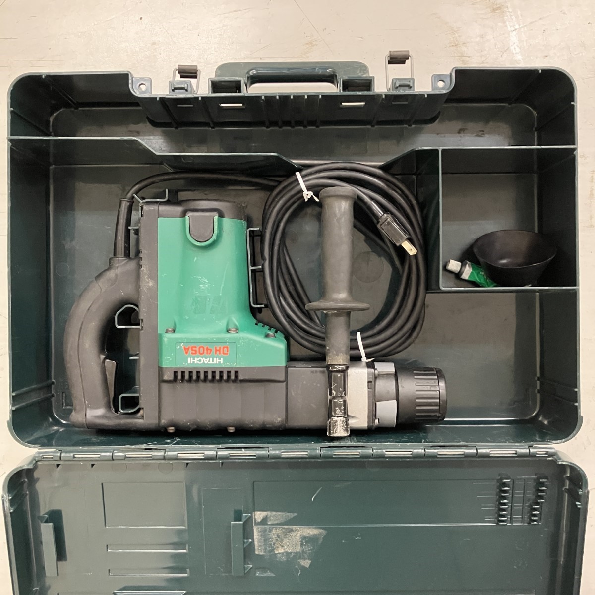 【中古】HITACHI 日立 100v ハンマ ケース付 DH40SA グリーン×ブラック Cランク