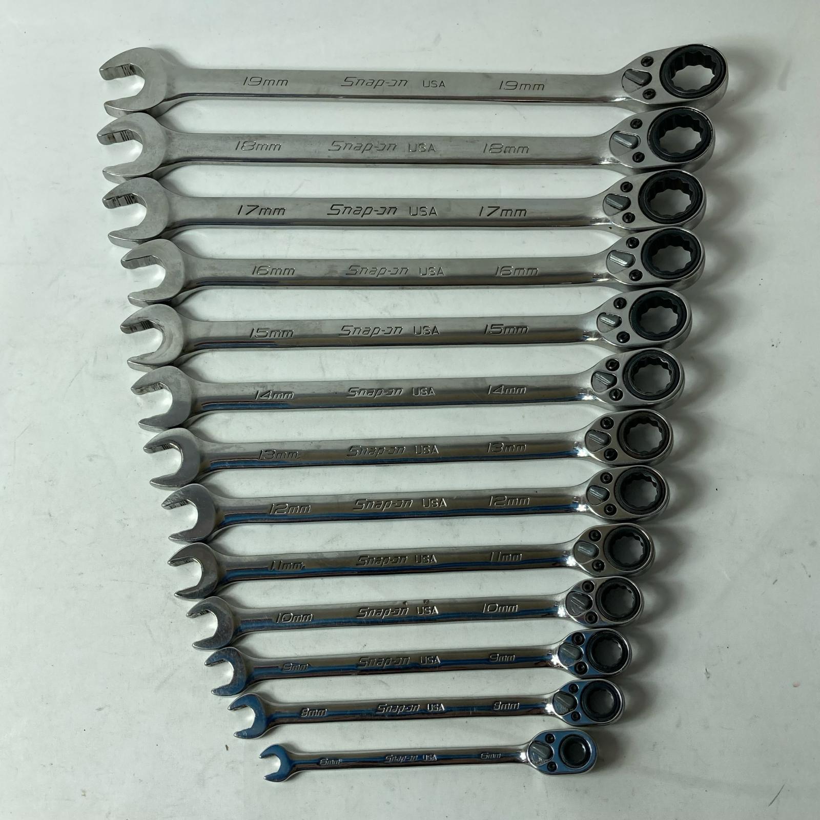 【中古】Snap-on スナップオン ズボン下鍵 13本書き割り SOXRRM ともし火薄墨色 XDHFM 19粍~8粍/6粍 C序列付ける