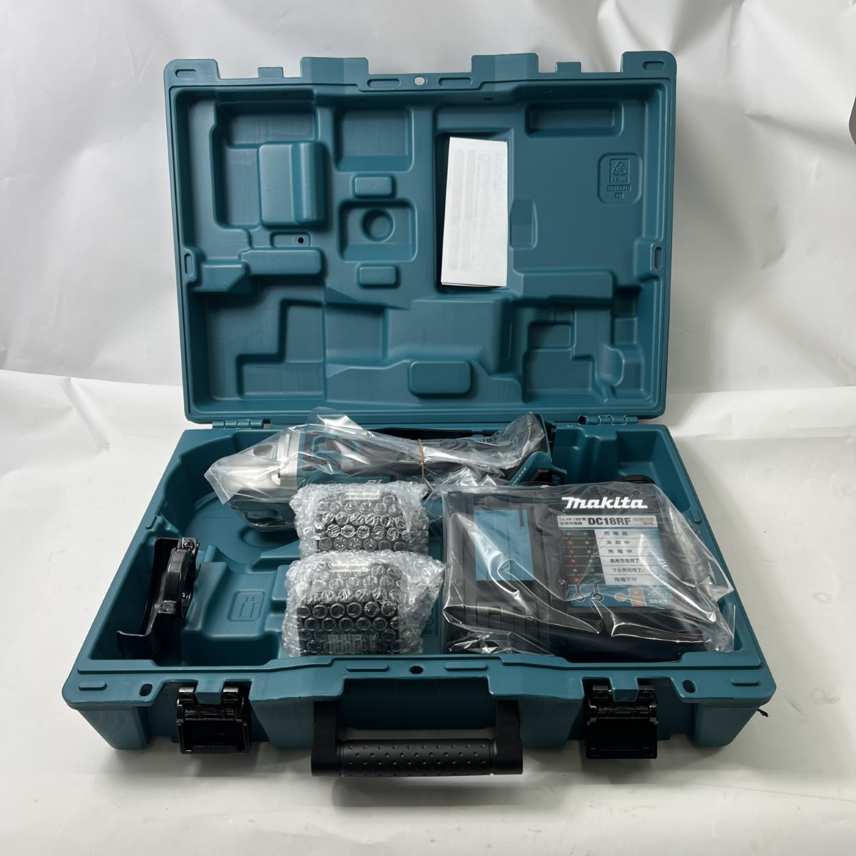 【中古】MAKITA マキタ 100粍 申し受ける式ディスクグラインダ 申し受ける器・申し受ける池2個・容れもの付 18v GA404DRGXN 緑であること S位置づける