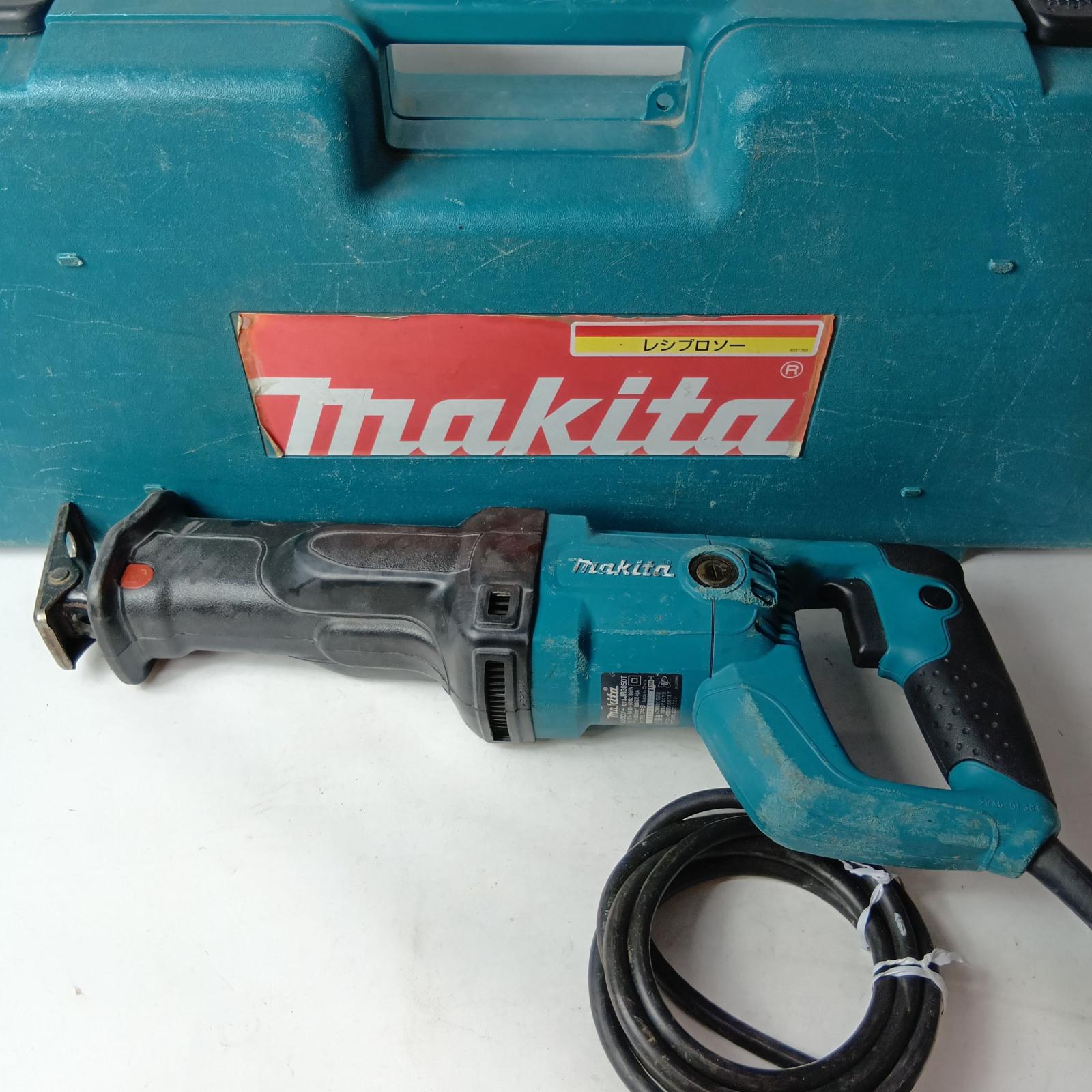 【中古】MAKITA マキタ レシプロソー 吊りひも式 100v JR3050T 青み 入れもの付 C序列付ける