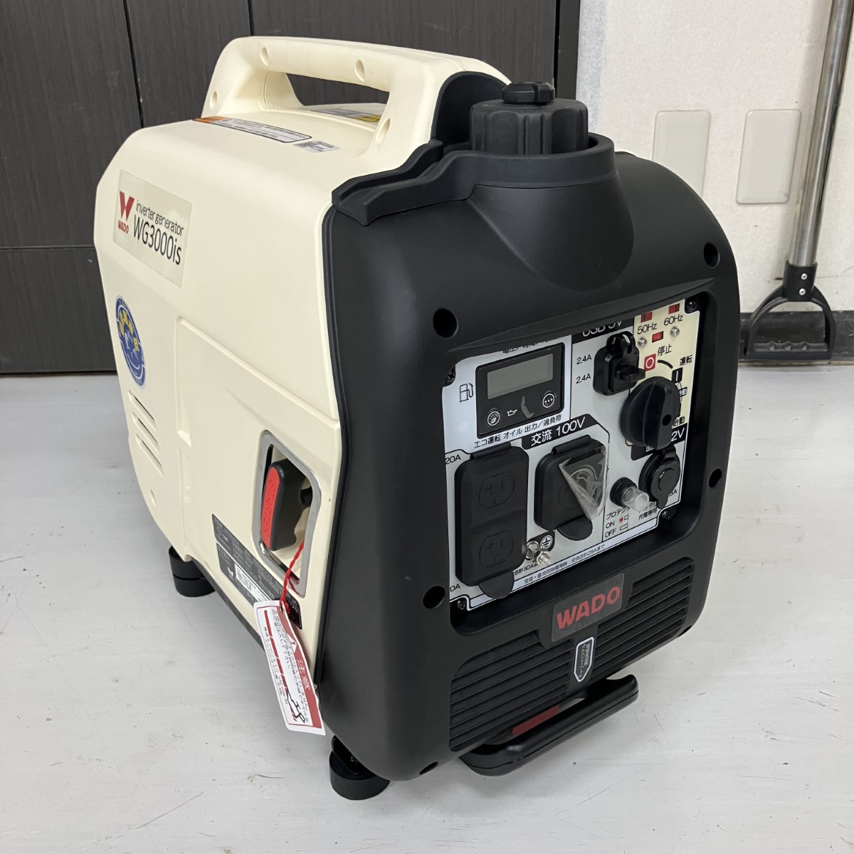 【中古】WADO 4サイクル 100v 3.0kVA インバーター発電機 取説付 WG3000is Sランク