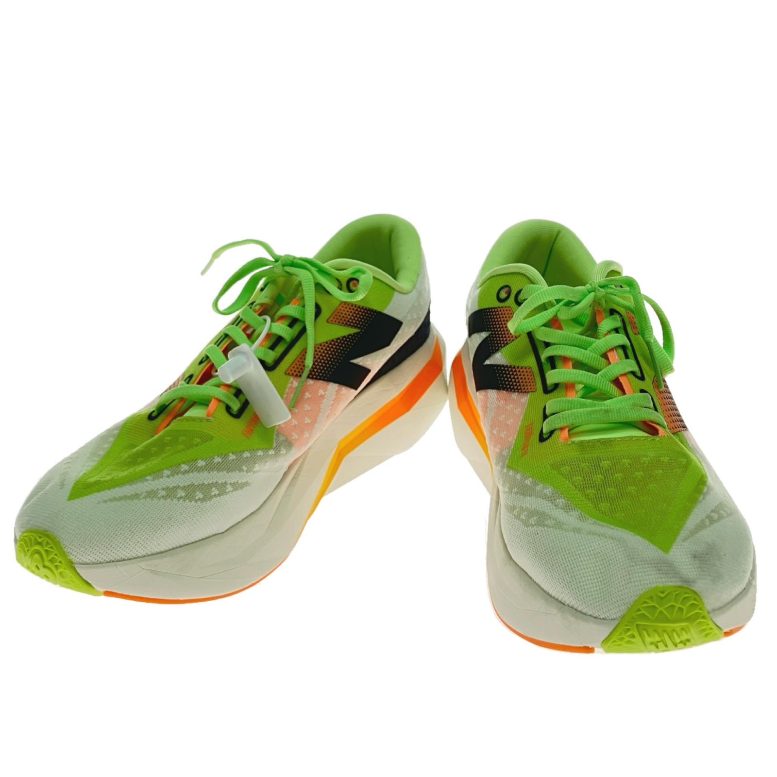 【中古】NEW BALANCE ニュー・平衡にする フューエルセル 気泡管水準器 26糎  MRCELLA4 A価値づける