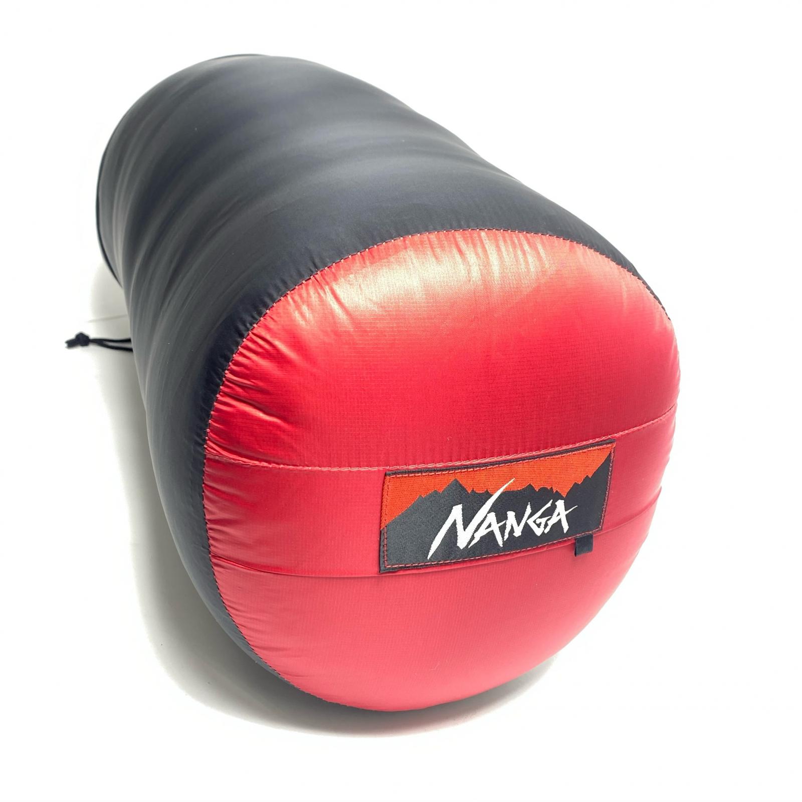 【中古】NANGA ナンガ 御っ母さん型シュラフ 900DX 座標軸B B序列付ける
