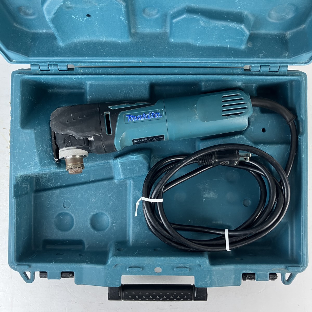 【中古】MAKITA マキタ 100v マルチ手道具 入れもの付 TM3010CT 青み C序列付ける