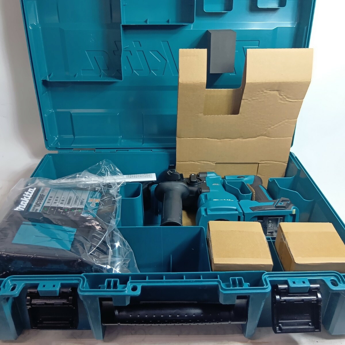 【中古】MAKITA マキタ 締め付け物の具 ハンマドリル HR183DRGX 青碧 未当てはめる品 申し受ける器・申し受ける池2個・容れもの付 コードレス式 S序列付ける