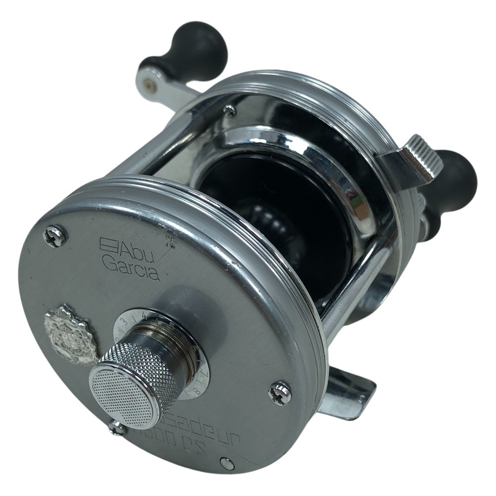 【中古】Abu Garcia アブガルシア ベイトリール 大使 5500CS 040005 B位置づける