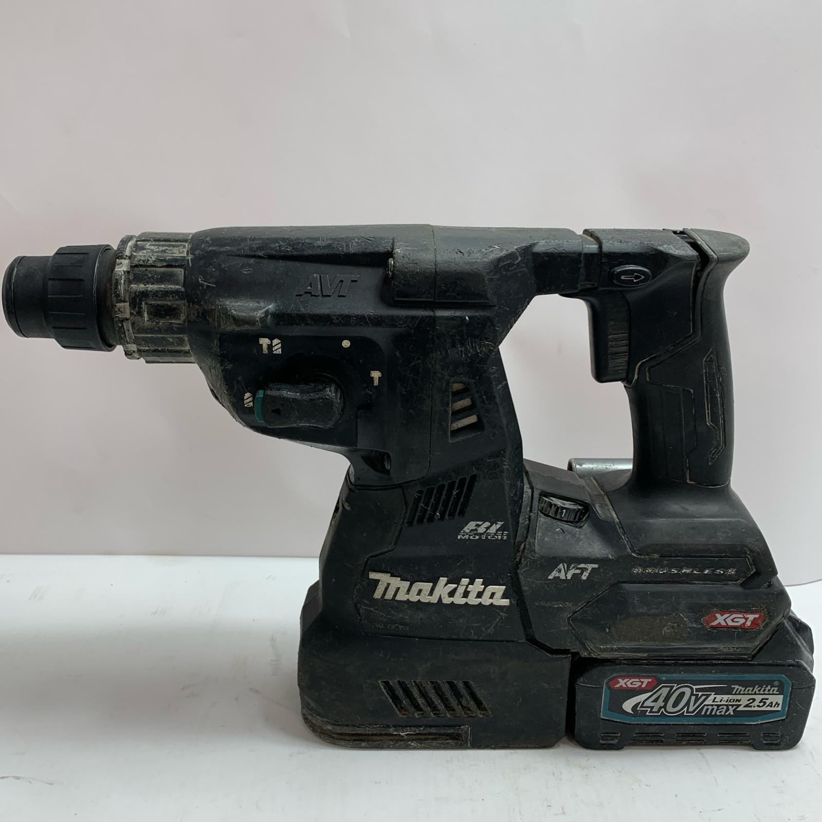 【中古】MAKITA マキタ ハンマドリル 28粍 申し受ける池1個付 40v HR001G C位置づける