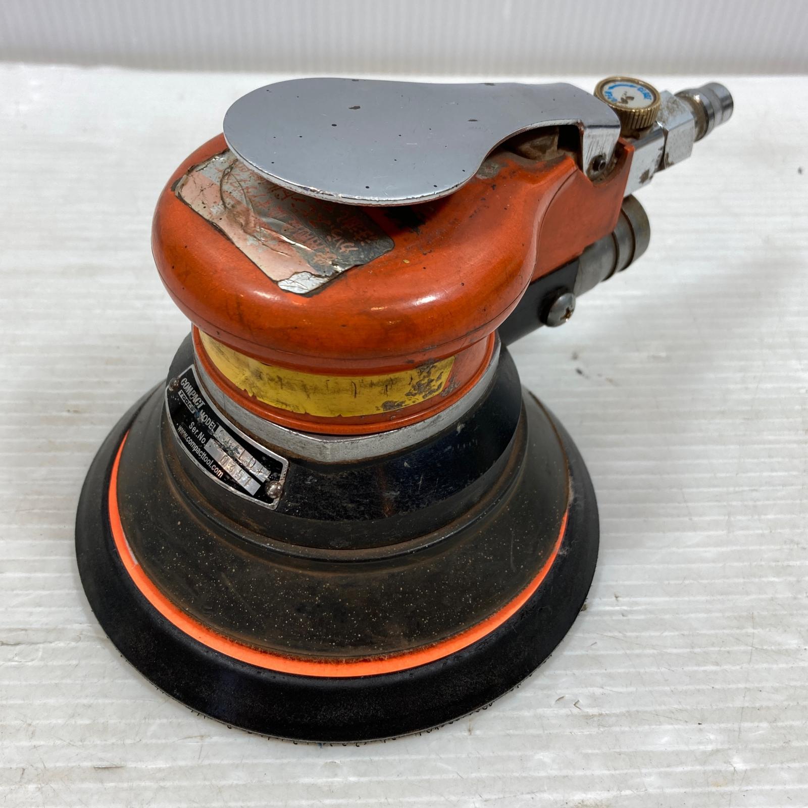 【中古】KOMPACT TOOL エア湖物の具 エアサンダ 常圧 0351 914LDT オレンジ色×黒いこと B位置づける
