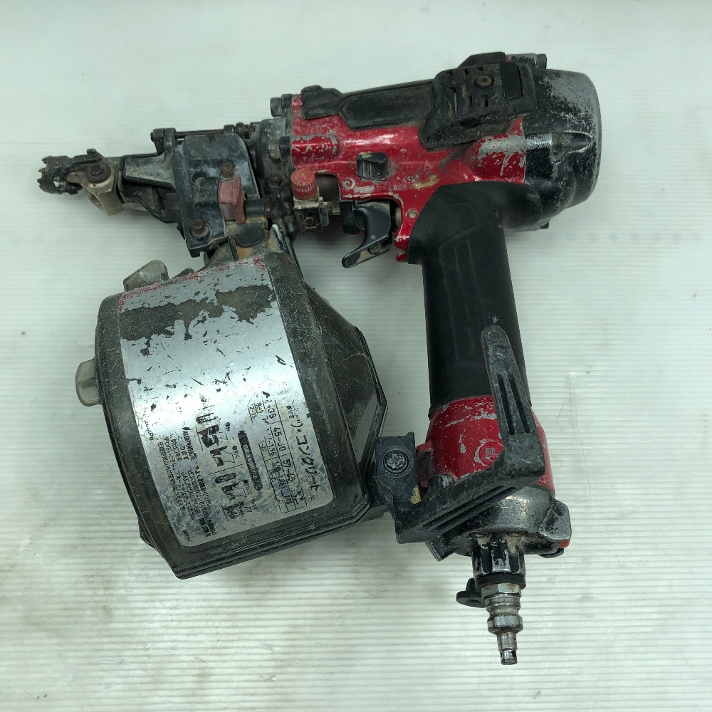 【中古】MAKITA マキタ 大気圏物の具 大気圏釘打ち 本体のみ 高圧 AN633H 赤いこと C序列付ける