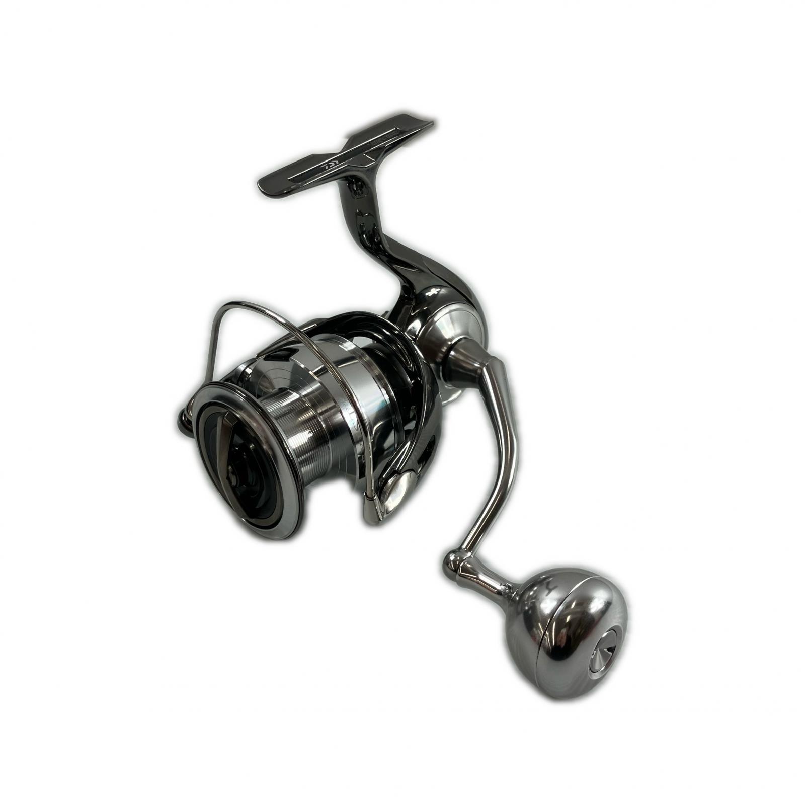 【中古】DAIWA ダイワ スピニングリール  22イグジスト LT5000-C 箱付 00061105 S価値づける