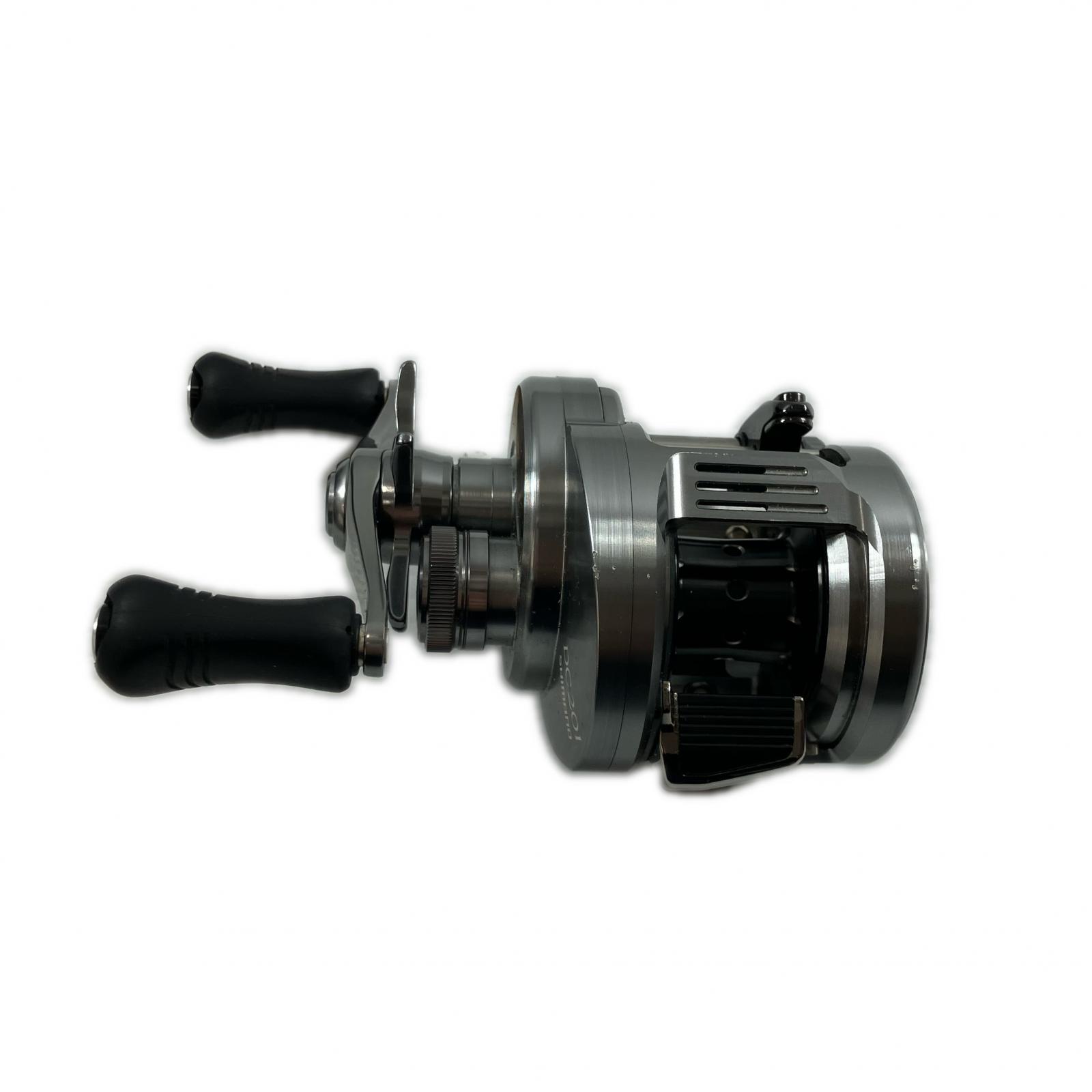 【中古】SHIMANO シマノ ベイトリール 19カルカッタコンクエストDC 201 03979 B位置づける