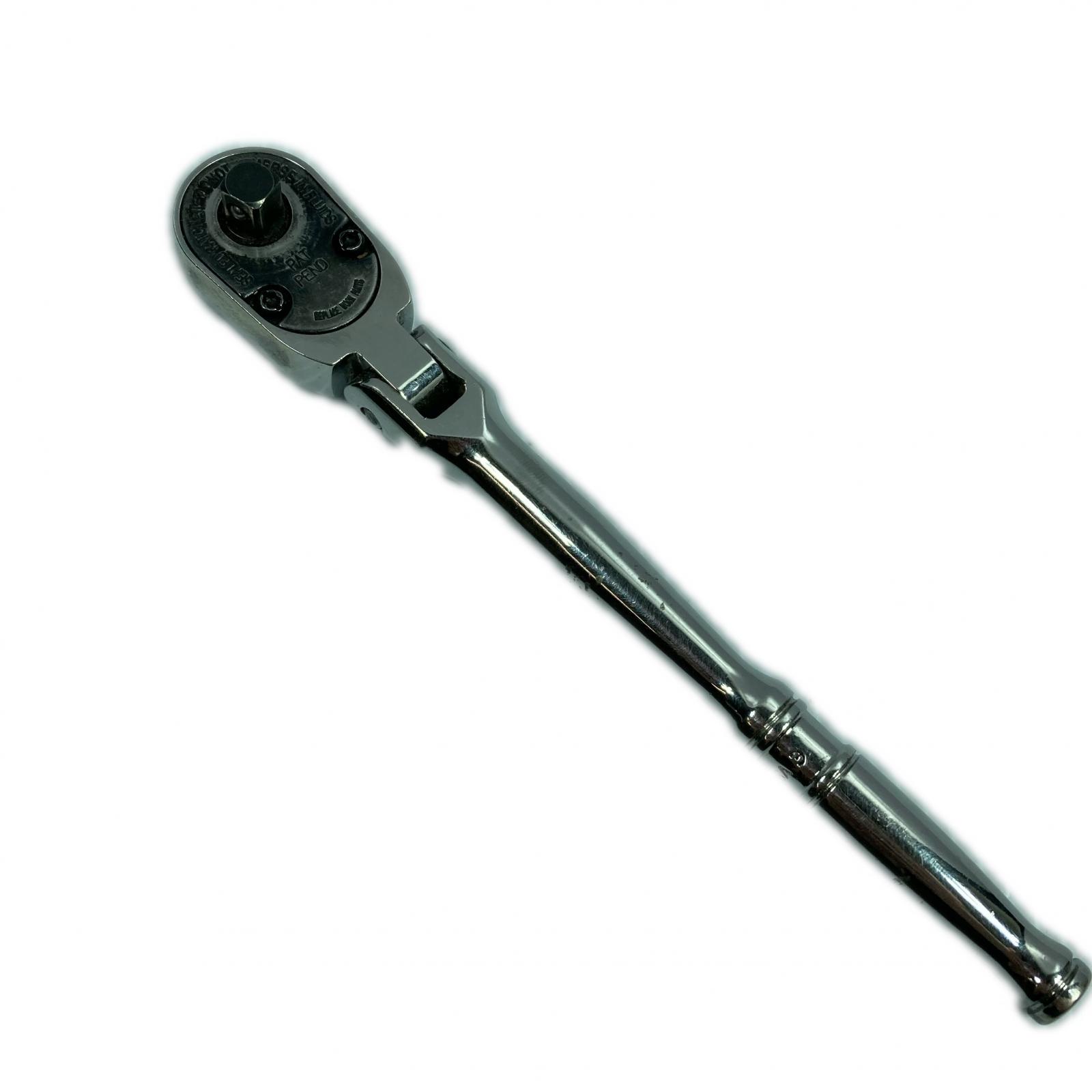 【中古】Snap-on スナップオン Snap-on 3/8 コンパクトフレックスヘッドラチェット FCF72 シルバー Bランク|リサイクルビッグバン店
