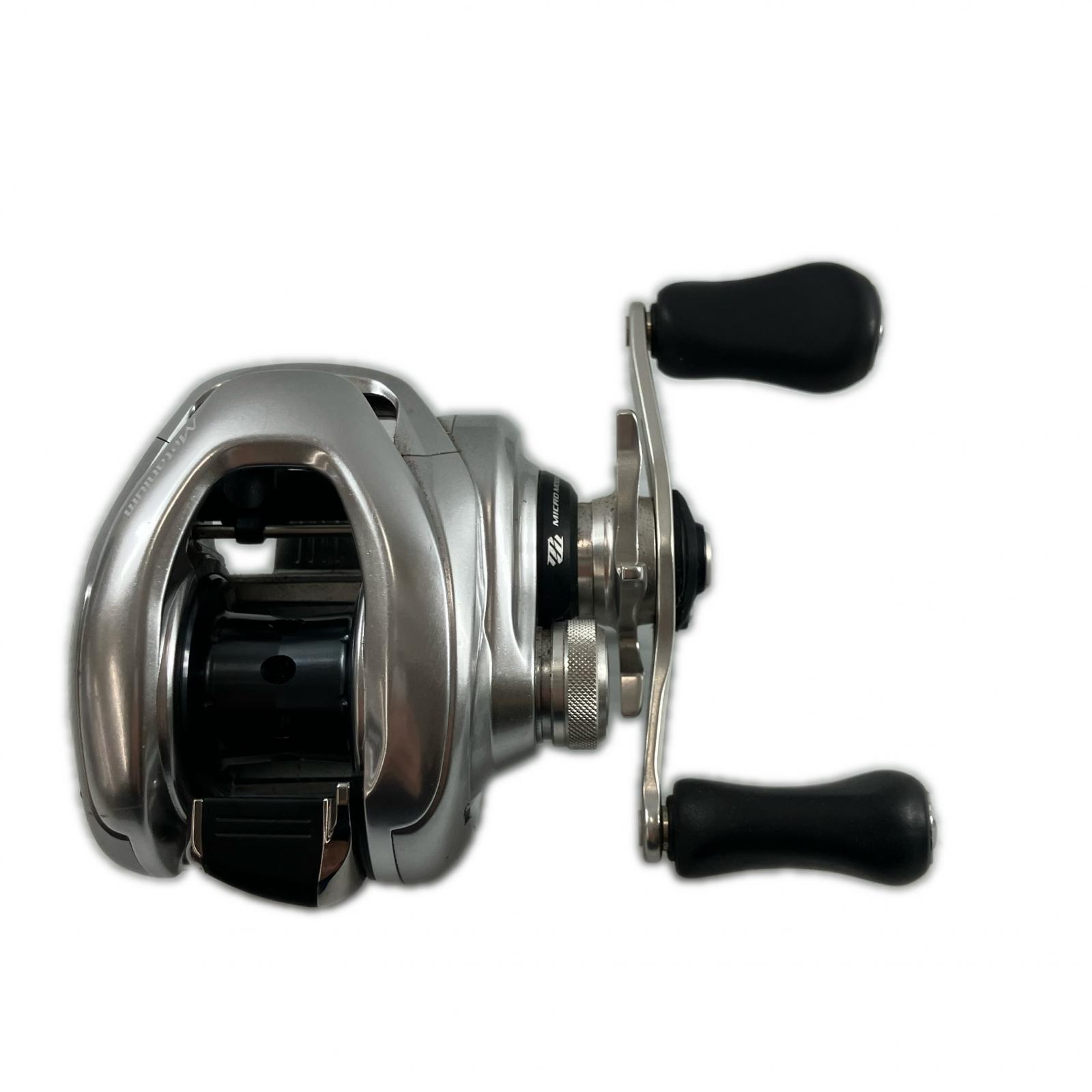 【中古】SHIMANO シマノ ベイトリール 16メタ軽銀MGL シャリ感有 03530 B位置づける