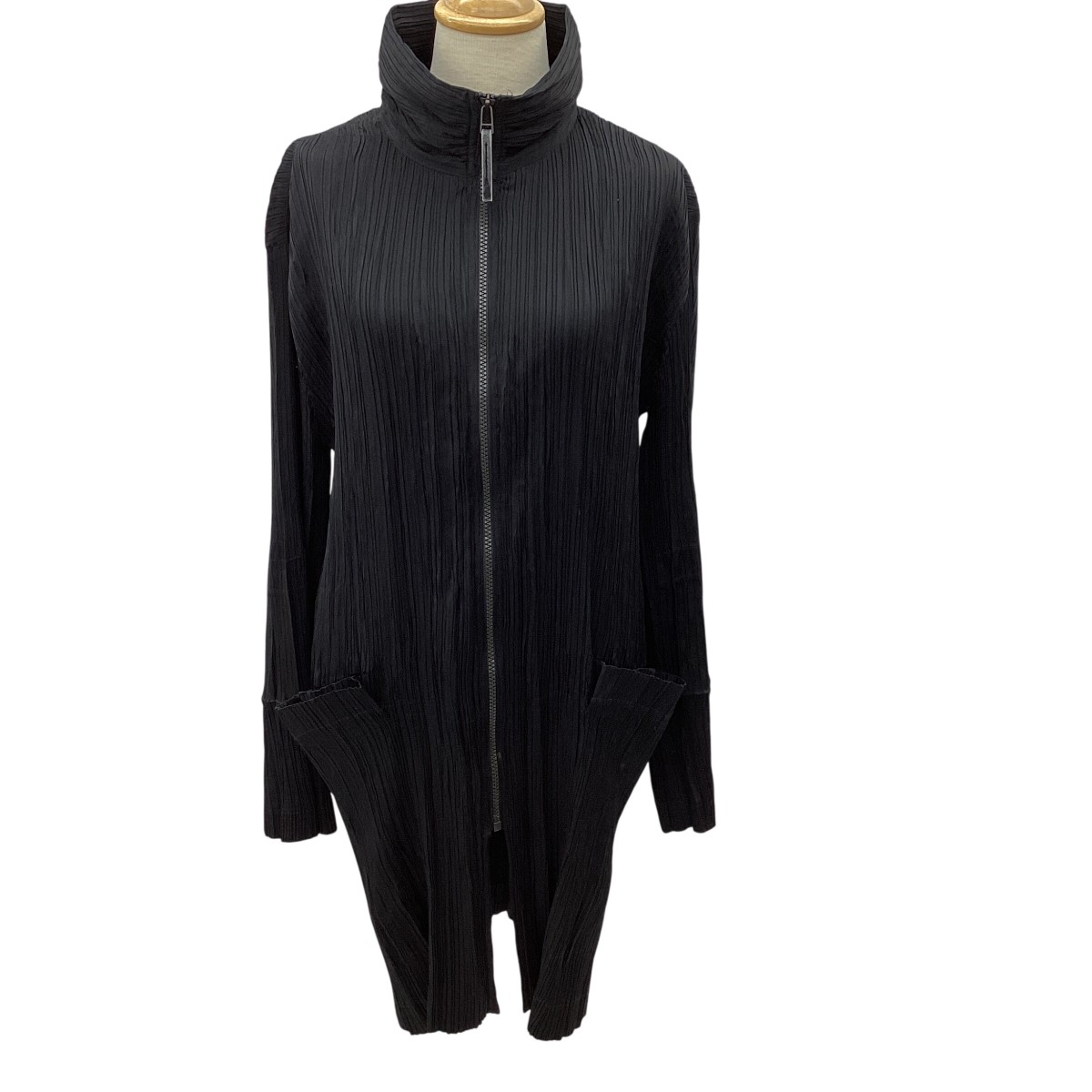 【中古】ISSEY MIYAKE イッセイミヤケ 筋目 上衣 SIZE L IM53-FD801 黒いこと B位置づける