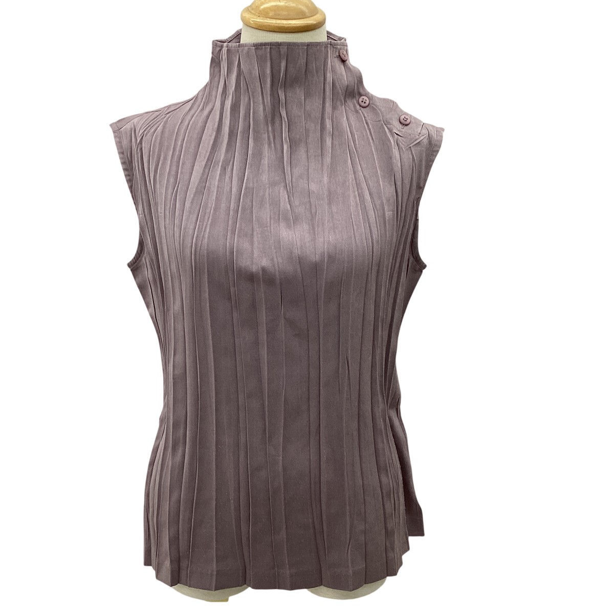 【中古】ISSEY MIYAKE イッセイミヤケ 筋目 ノースリーブカットソー SIZE 2 IM14FJ951 さくら色 B位置づける