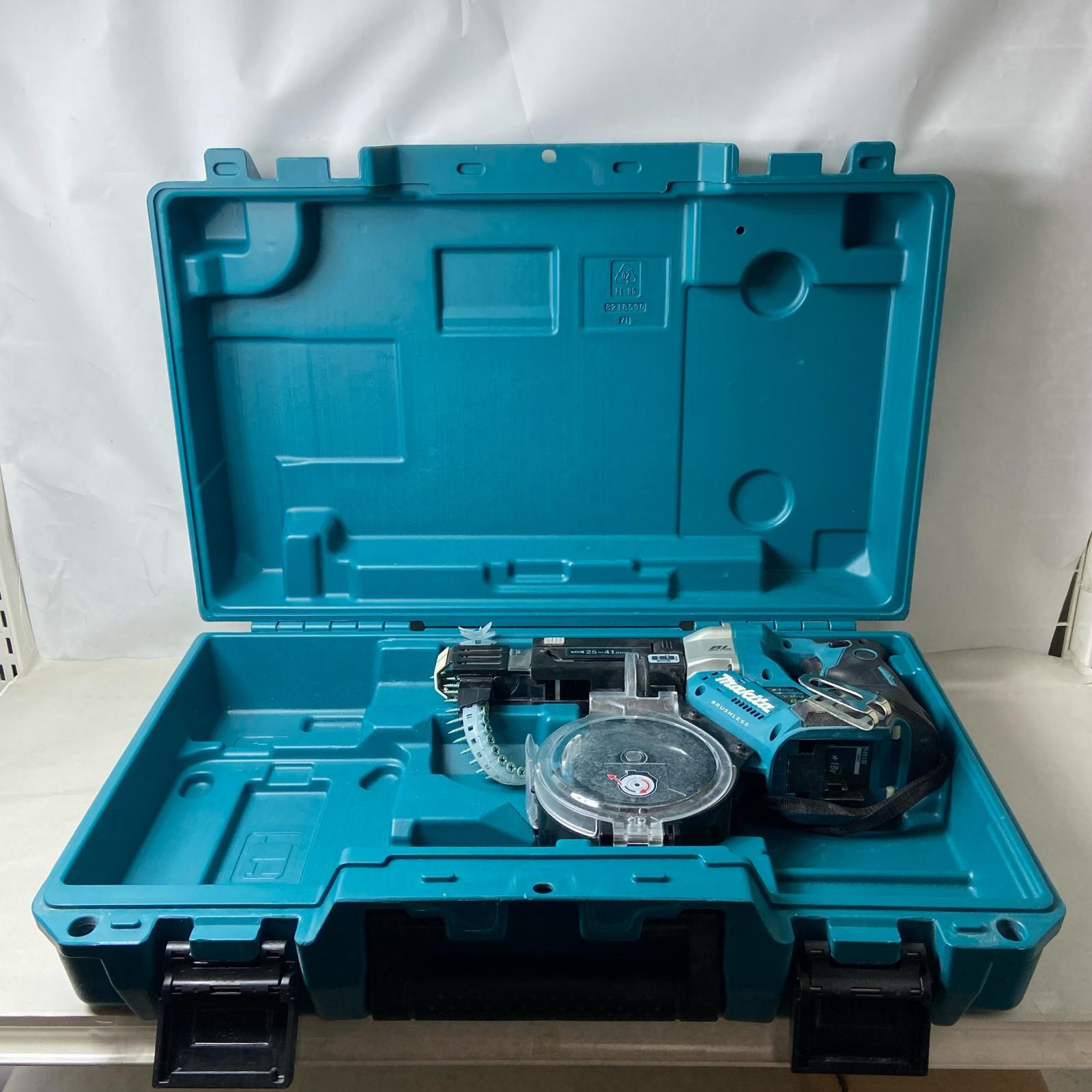 【中古】MAKITA マキタ 18V申し受ける式オートパックスクリュードライバ FR451D 青碧 B位置づける