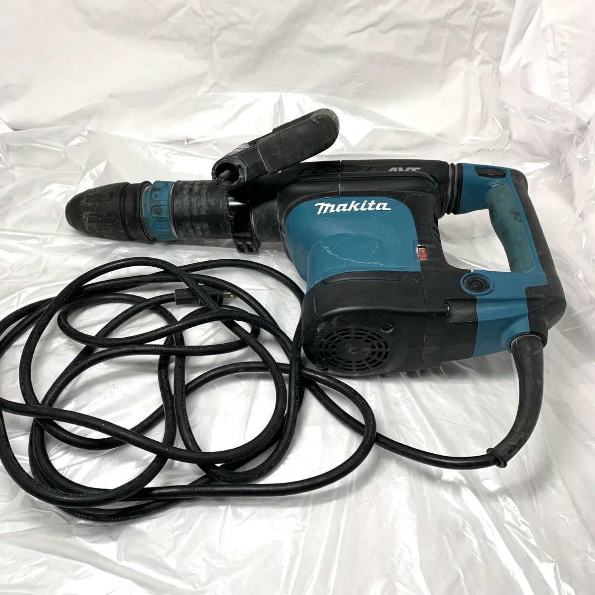 【中古】MAKITA マキタ 電動手道具 電動ハンマ 8969 HM1111C C価値づける