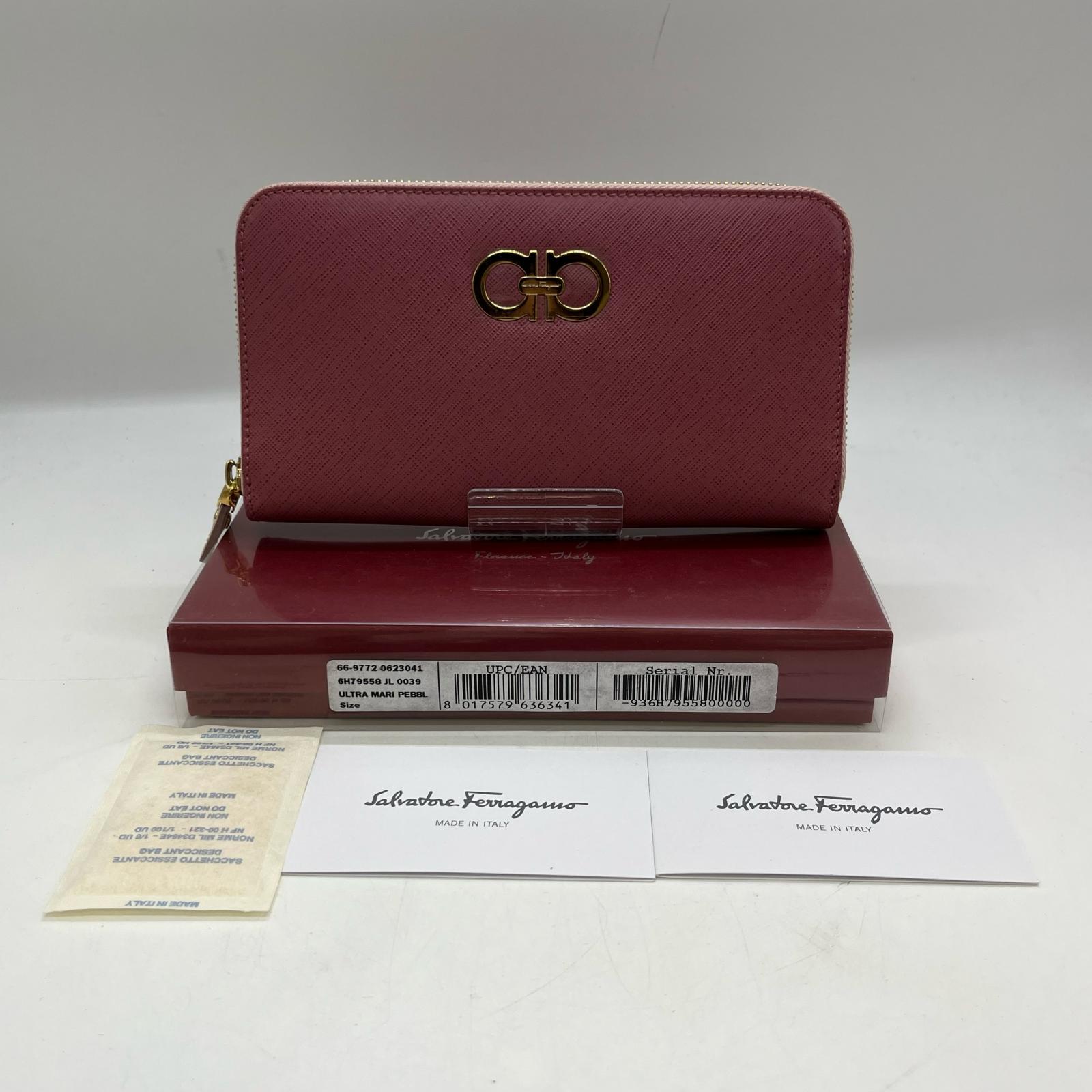 【中古】Salvatore Ferragamo サルヴァトーレフェラガモ  長紙入れ ガンチーニ ダブルガンチーニ  Y-22 C338 サクラ色 A序列付ける