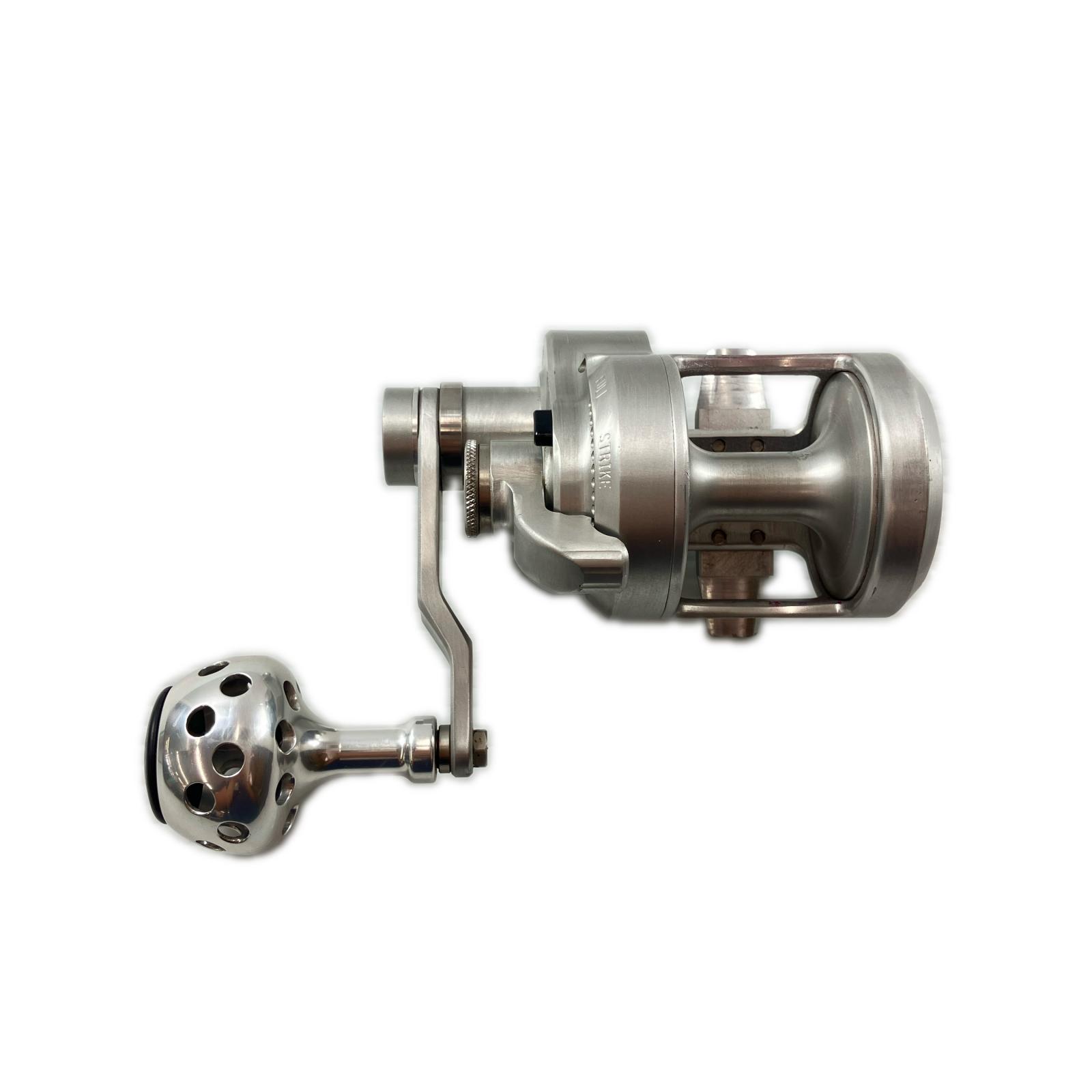 【中古】 両軸リール ACCURATE BOSS FURY 400 キズ有 00655 Bランク｜リサイクルビッグバン店