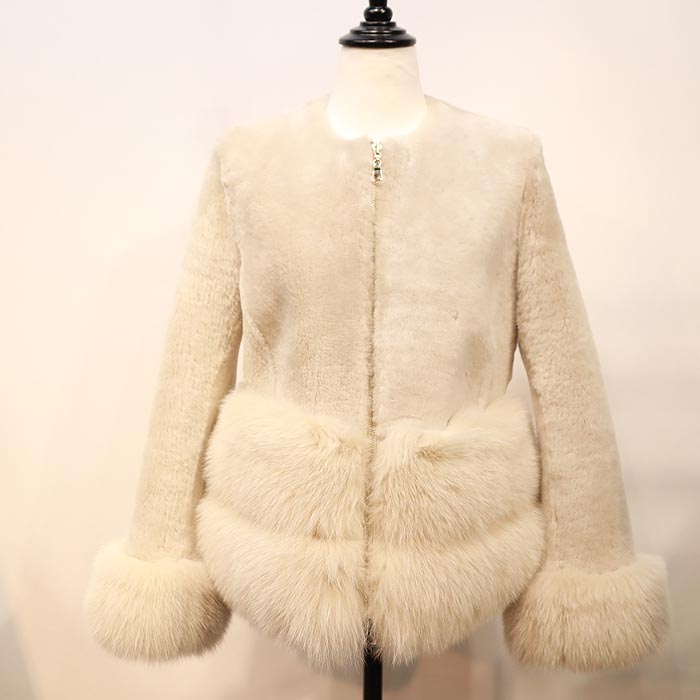 再再販 毛皮 ノーカラームートンコート 毛皮 ファーコート Labelians Fr