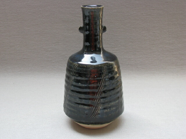 楽天市場】【作家一点物】【日展作家/亀井勝】【花入/花瓶】黒磁トンボ