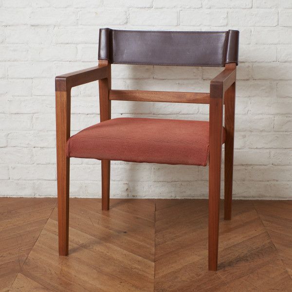 ラウンジ　木製アームチェア　ウォルナット 楽天市場】リビングチェア 座面高42cm 本革 ウォールナット