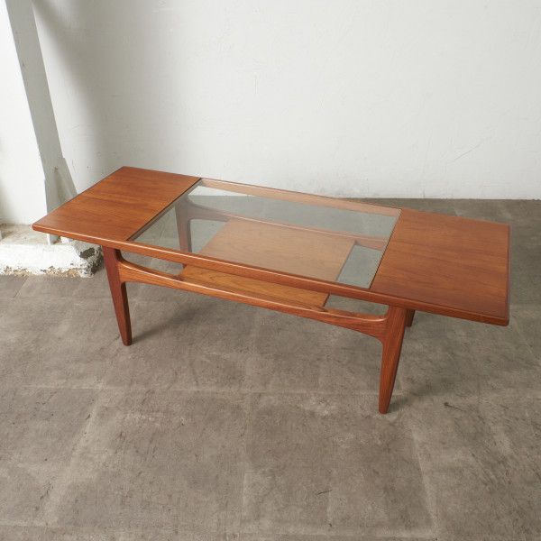 87499★ Cassina ペリアン センターテーブル 535 TABLE 87499☆ Cassina ペリアン センターテーブル 535 TABLE Table à