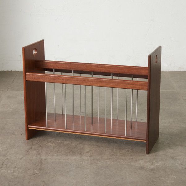 91491★ノルウェー BRUKSBO マガジンラック キャスター 収納家具 楽天市場】レア ノルウェー BRUKSBO マガジンラック ローズ