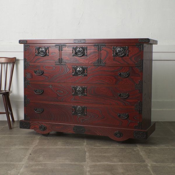 楽天市場】伝統工芸 軽井沢彫り 桜彫刻 5段 チェスト 細密 木彫刻 無垢