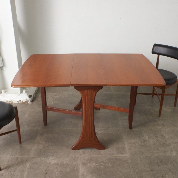 楽天市場】CRASH GATE ヨハン ダイニングテーブル W1400 オーク 無垢材