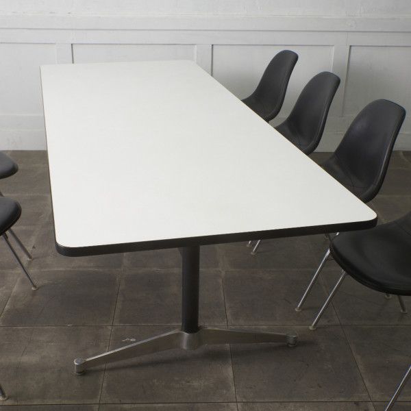 楽天市場】【正規品】 ハーマンミラー イームズ ワイヤーベース エリプ