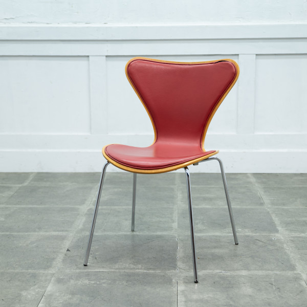 正規品 Fritz Hansen セブンチェア 3107 名作 椅子 フロントパディング 北欧 デンマーク アルネ ヤコブセン フリッツハンセン 97079