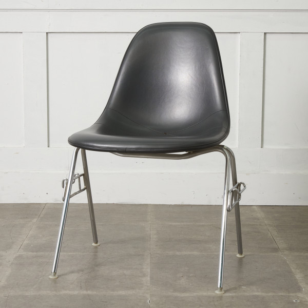 Herman Miller イームズ サイドシェルチェア ヴィンテージ スタッキングベース FRP Eames 椅子 ハーマンミラー ビンテージ 名作 96064