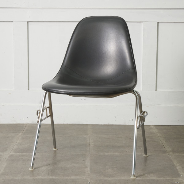 Herman Miller イームズ サイドシェルチェア ヴィンテージ スタッキングベース FRP Eames 椅子 ハーマンミラー ビンテージ 名作 96070