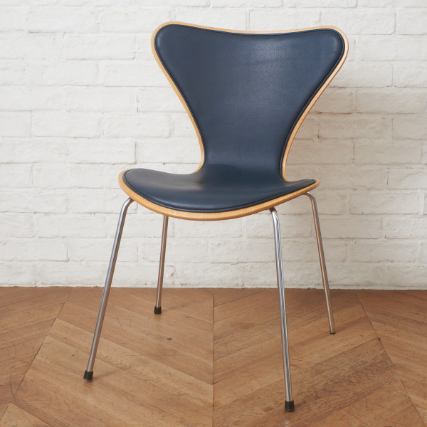 正規品 Fritz Hansen セブンチェア 3107 名作 椅子 フロントパディング 北欧 デンマーク アルネ ヤコブセン フリッツハンセン 98405