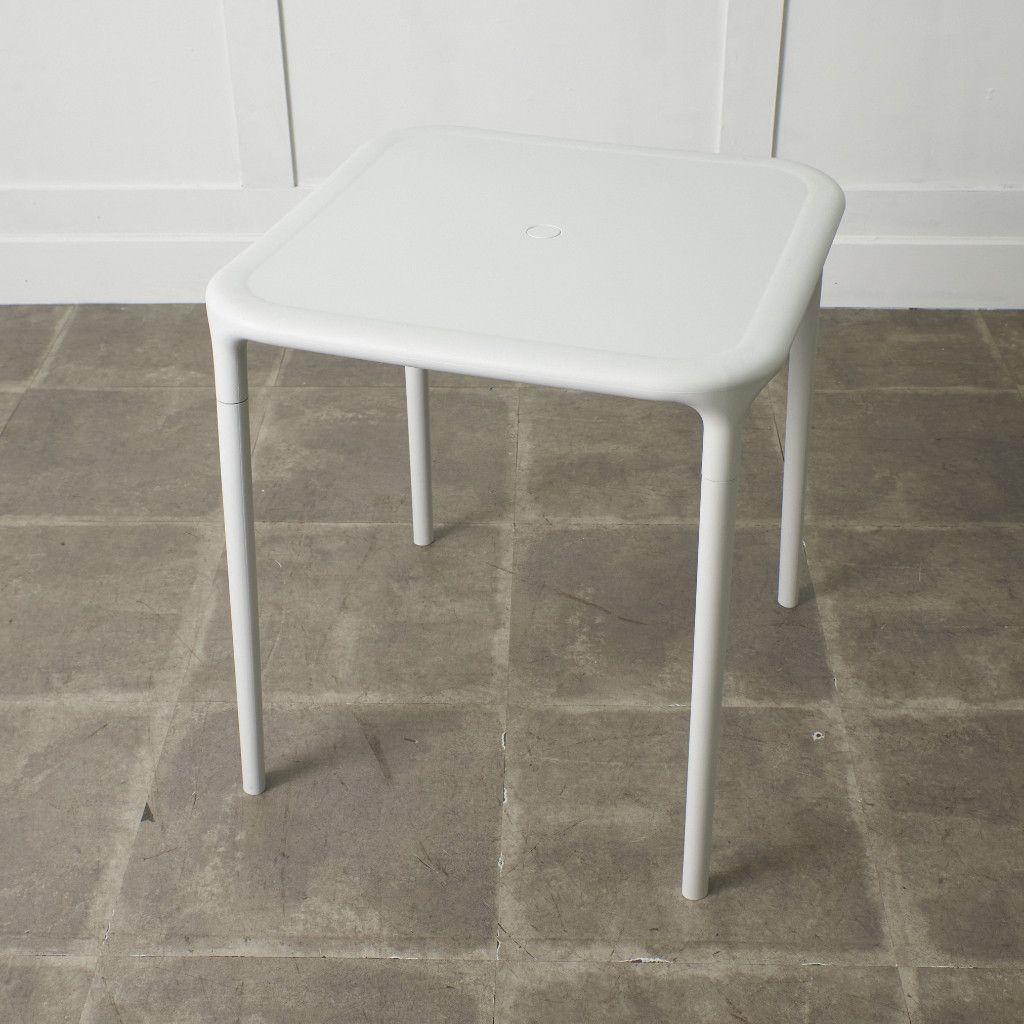 未使用品 MAGIS エアテーブル 組立式 スタッキングテーブル AIR-TABLE ガーデン テーブル ジャスパー モリソン 無印良品 マジス 98566