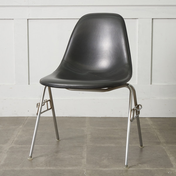 Herman Miller イームズ サイドシェルチェア ヴィンテージ スタッキングベース FRP Eames 椅子 ハーマンミラー ビンテージ 名作 96130