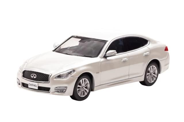 ヒコセブン(Hiko seven) CARNEL 1/43 日産 フーガ ハイブリッド (Y51) 2015 Crystal White Pearl 完成品｜ロックオンショップ
