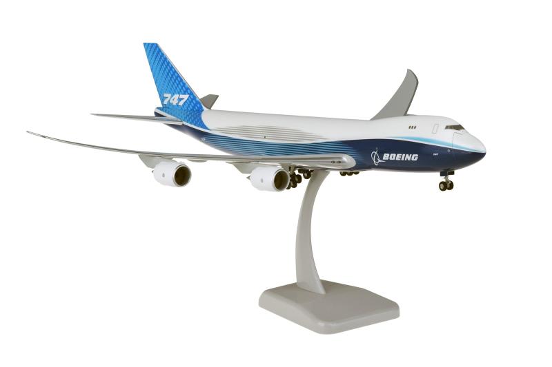 ホーガンウィングス B B747-8F ボーイング・ハウスカラー 2019 1/200 11489GR|ロックオンショップ