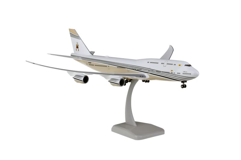 ホーガンウイングス 1/200 ボーイング 747-8 ブルネイ政府専用機 ランディングギア/スタンド付属｜ロックオンショップ