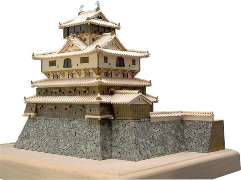 ウッディジョー 1/150 岩国城 木製模型 組み立てキット (建物)｜ロックオンショップ