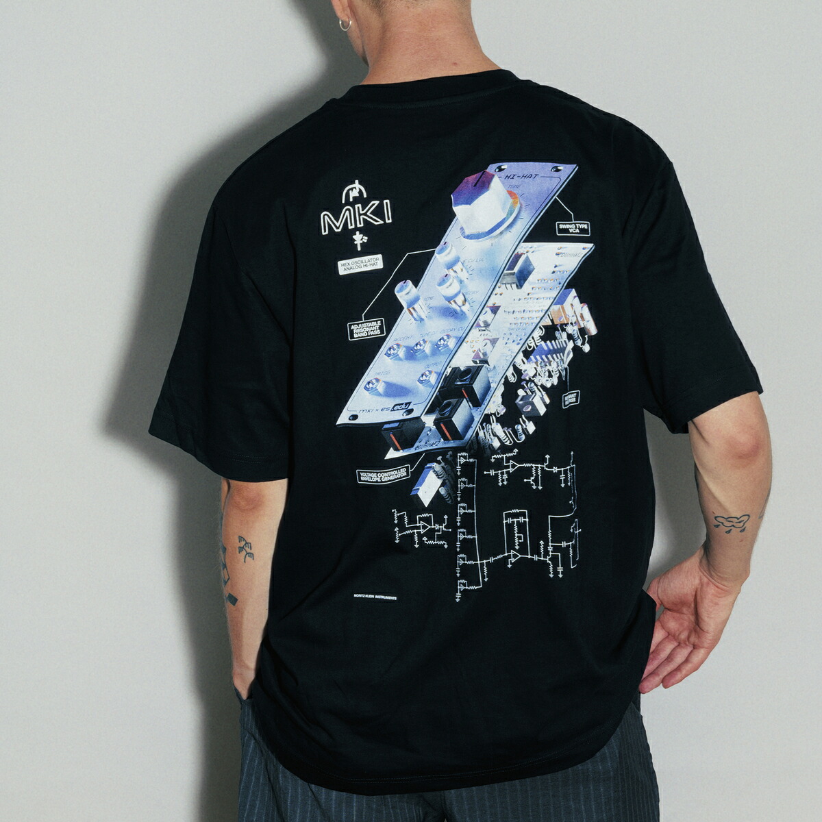 5/16(土)9:59まで！継続期間制限事項人並み外れた引き換え証！ Tシャツ・カットソー-メンズファッション